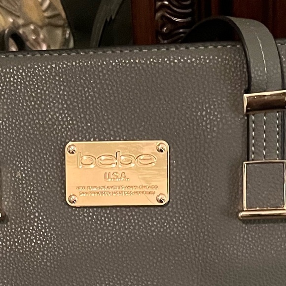 Bebe shoulder bag with additional strap attached - Picture 2 of 7